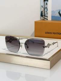 Picture of Louis Vuitton Sunglasses _SKUfw80916510fw